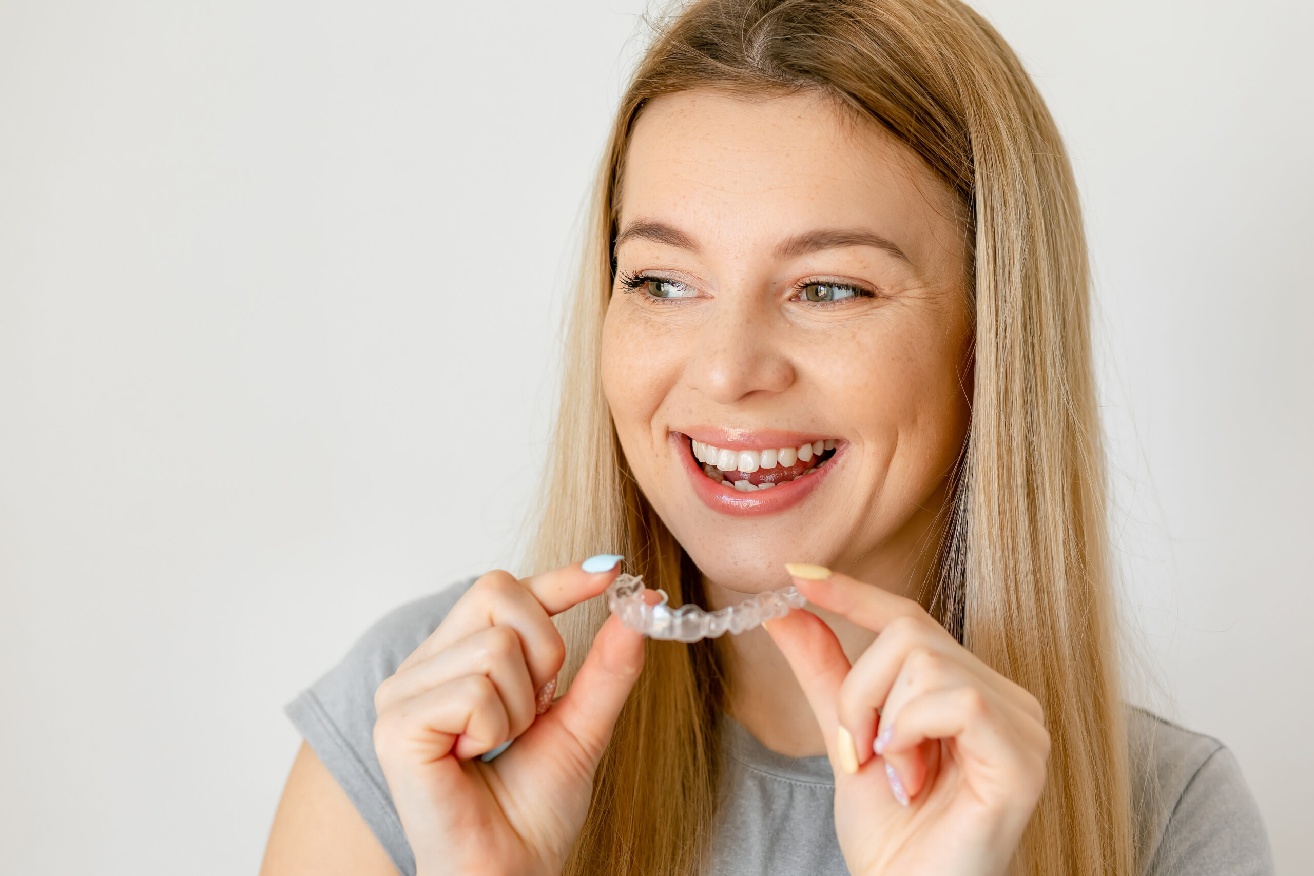 インビザラインの部分矯正で気になる歯を改善！治療できる歯並びとは