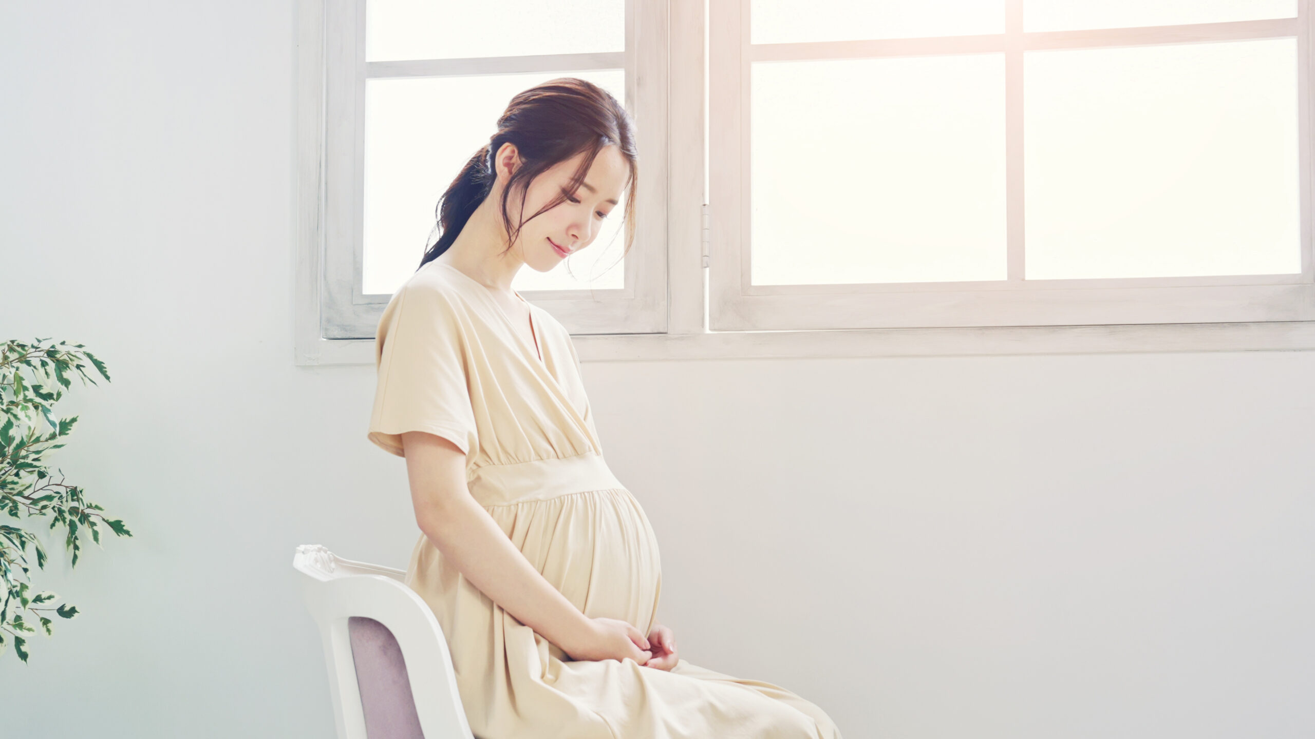 妊娠中でもインビザライン矯正は可能？注意点も詳しく解説！