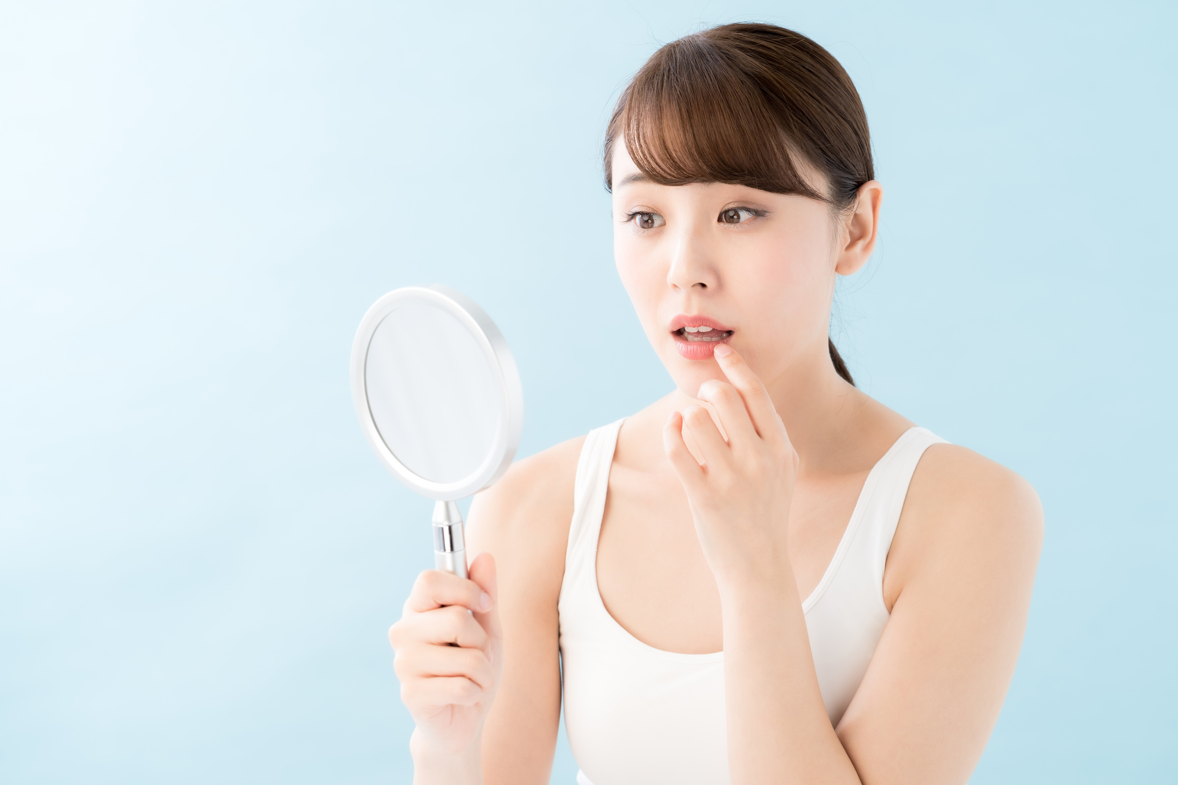 インビザライン矯正中に口内炎ができる原因とは？予防法を解説！