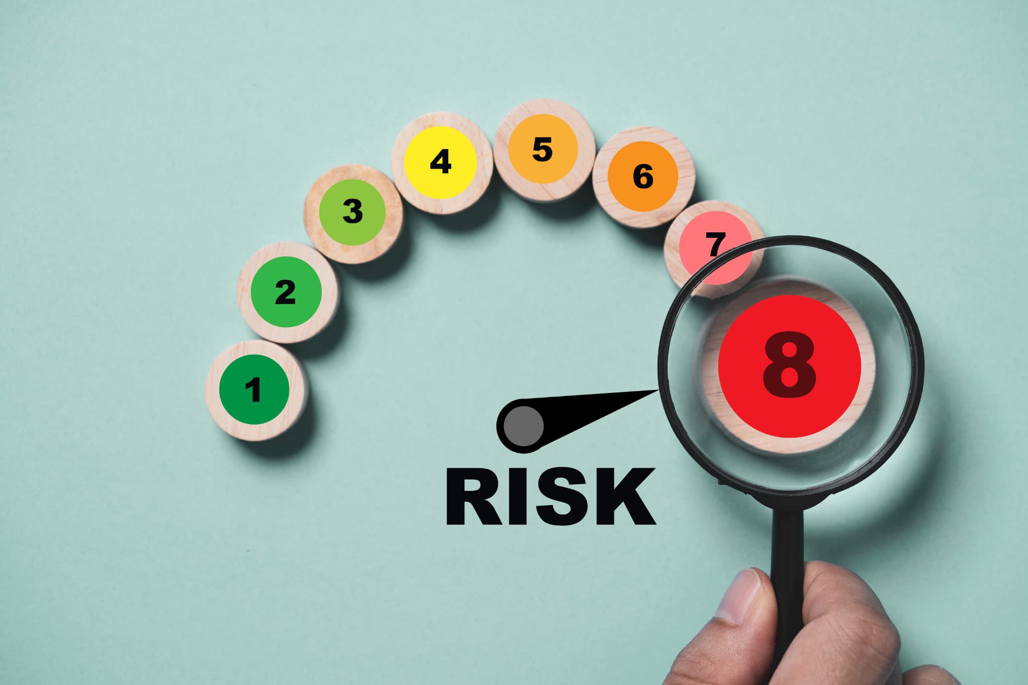 割れたマウスピースを使い続けるリスクイメージ