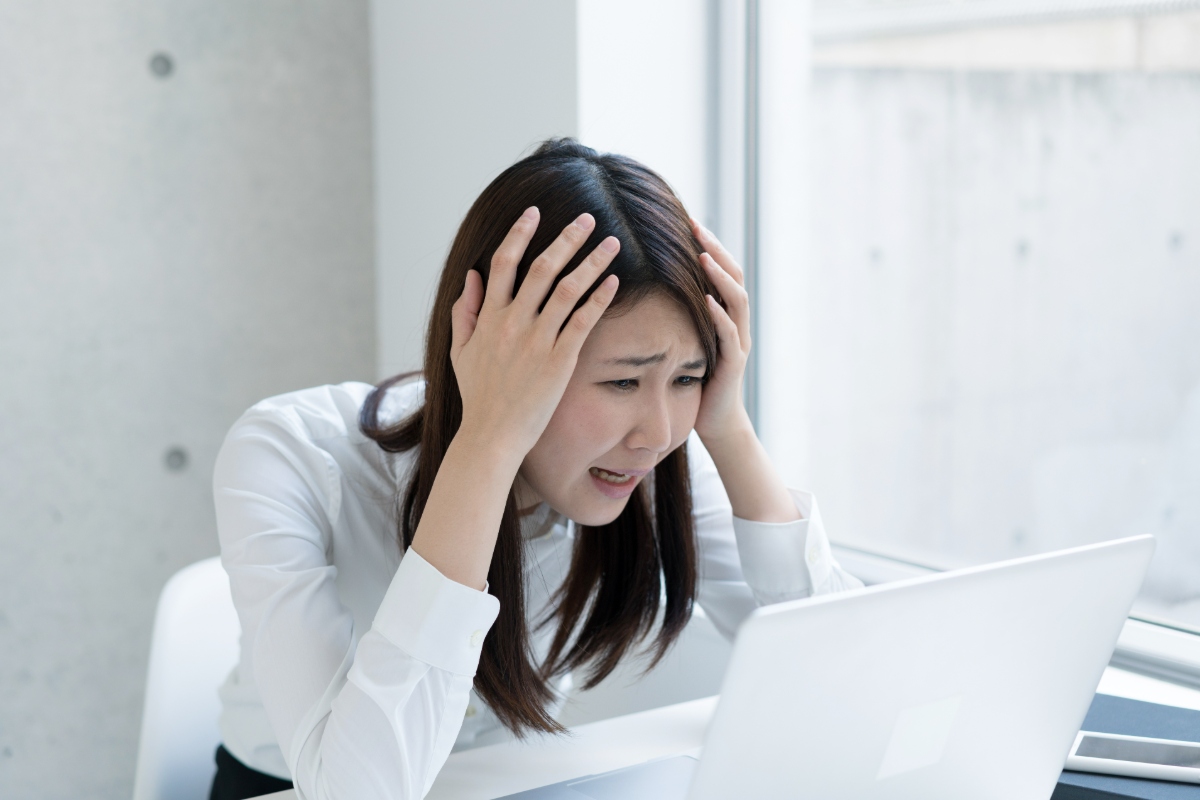 歯ぎしりがセラミックの歯に与える影響